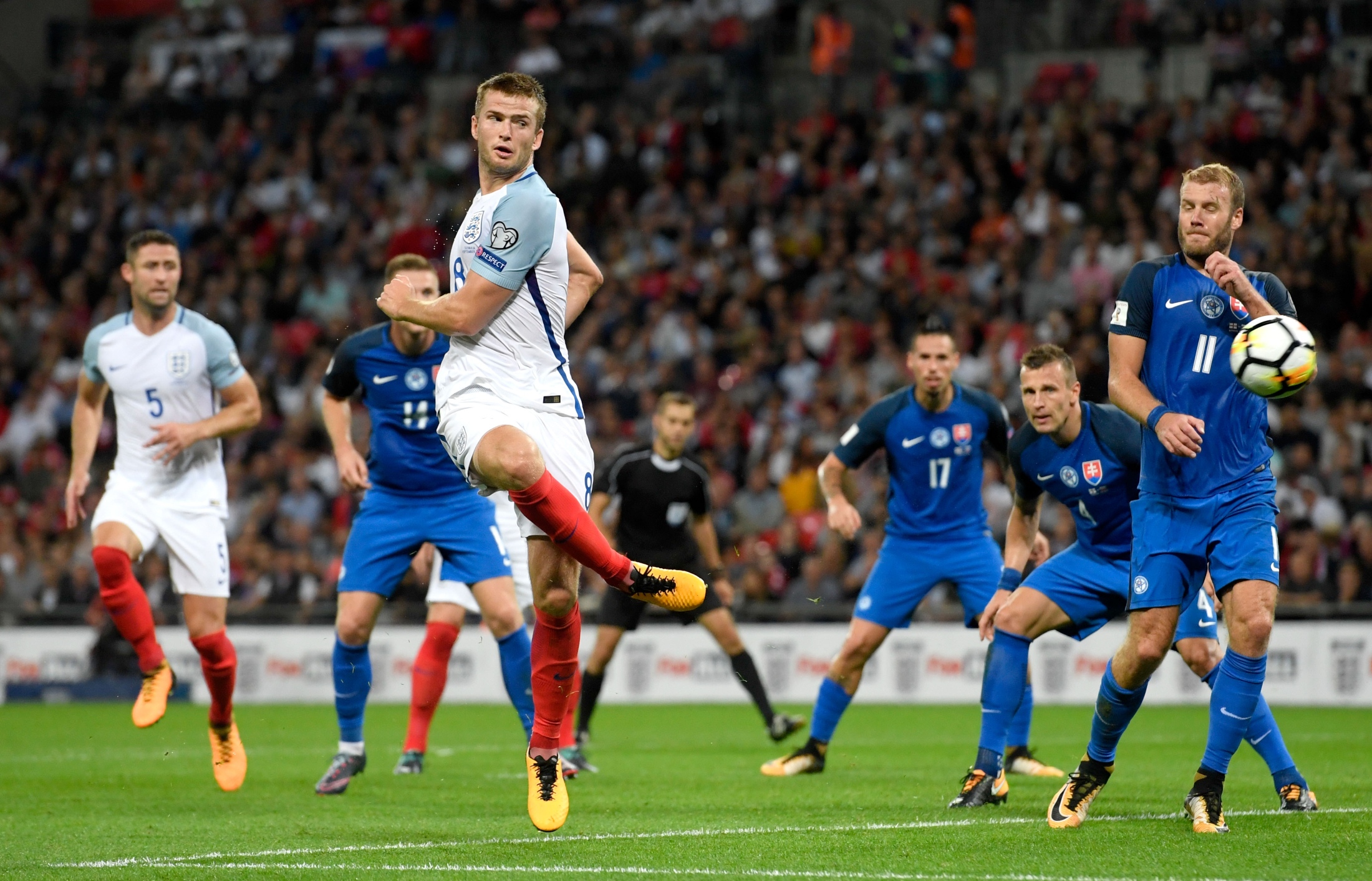 也折射出团 也折射出团